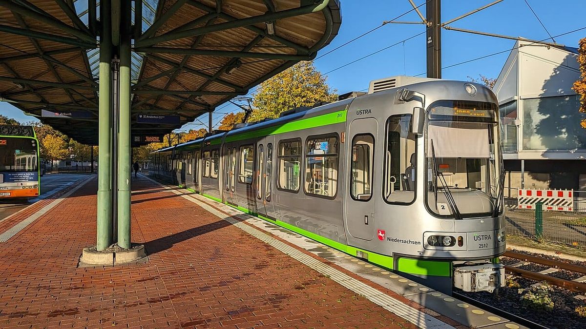 Stöcken: Radfahrer nach Schneeballwurf gestürzt