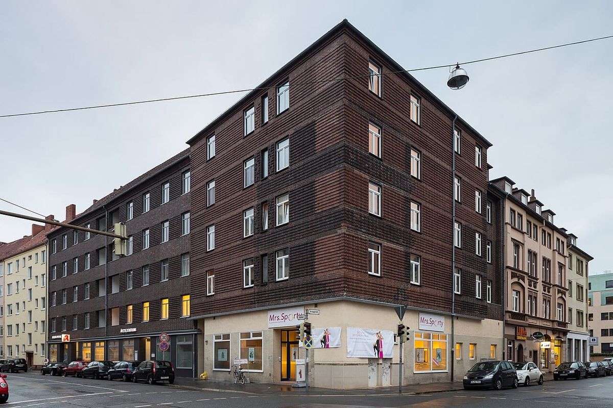 18 neue Bäume für die Voßstraße