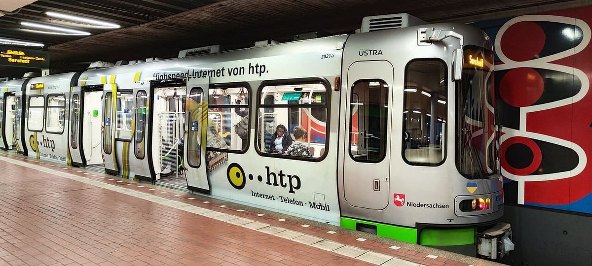 Zwölf Verletzte nach Pfefferspray-Angriff in Stadtbahn in der List