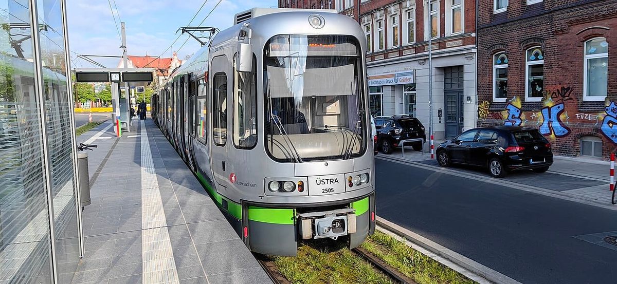 Grüne und SPD fordern neue Ampelschaltung an der Glockseekreuzung