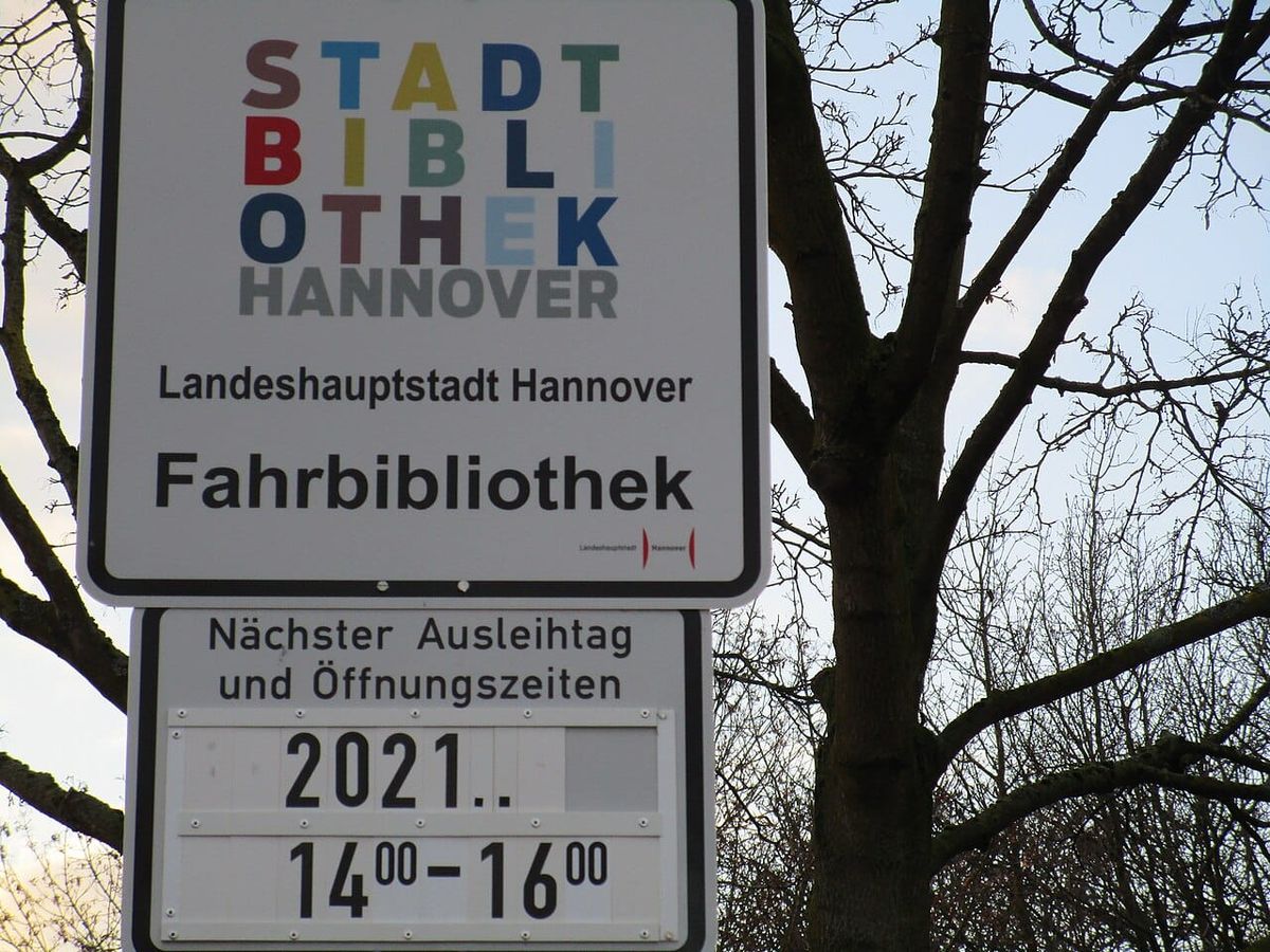 Stadtbibliotheken Herrenhausen und List verlängern personalfreie Öffnungszeiten