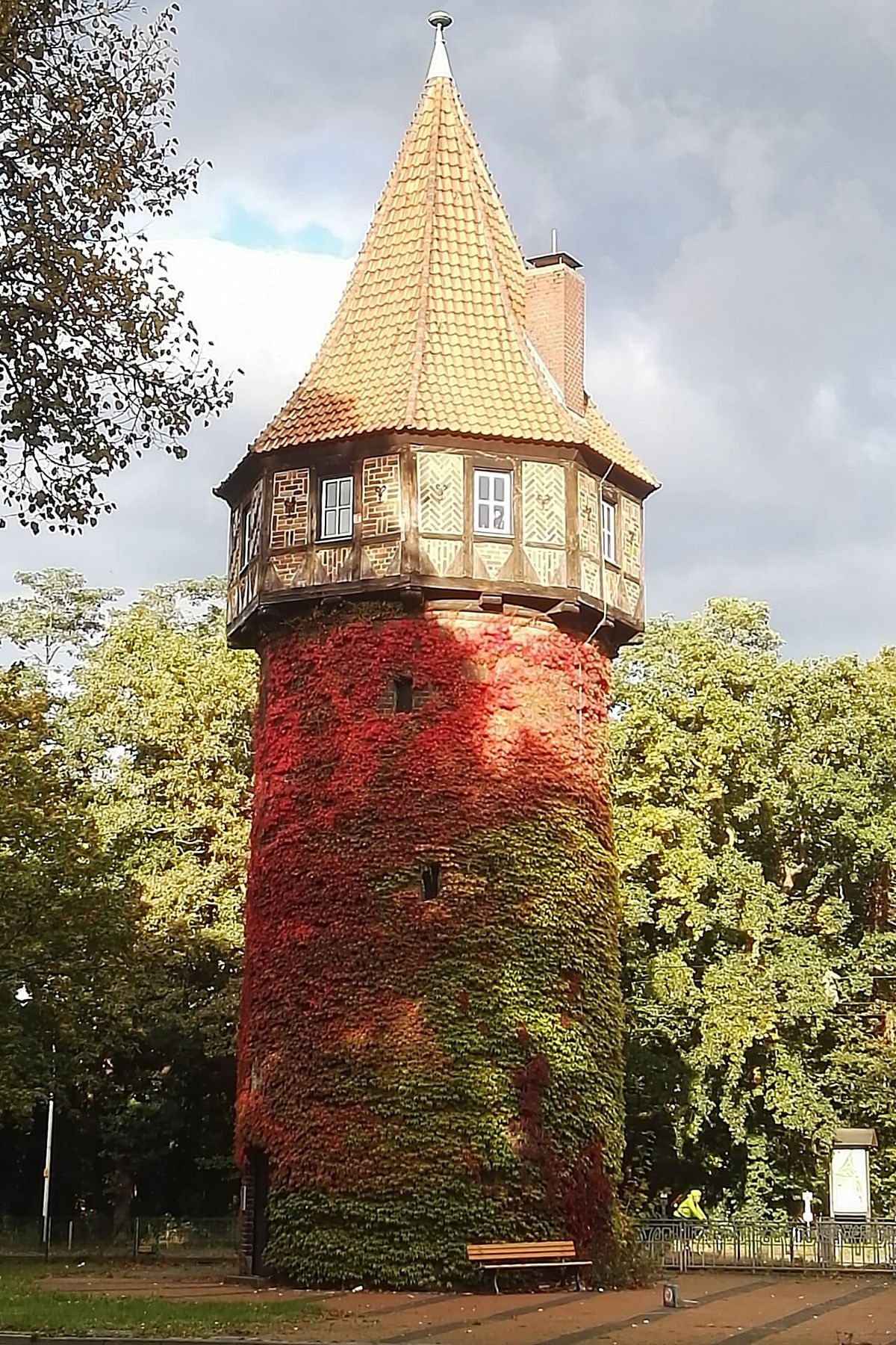 Linien 1, 2 und 8: Haltestelle Döhrener Turm entfällt stadteinwärts