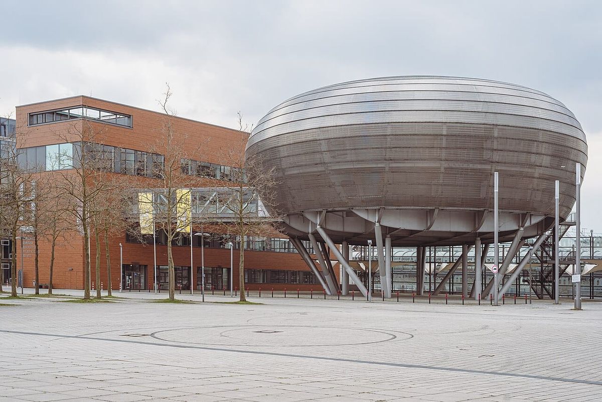 Hey, Freitag: Vier Jahre Baustelle — die Humboldtschule ist fertig
