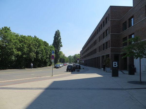 Aktionstage für Online-Kfz-Zulassung am Schützenplatz