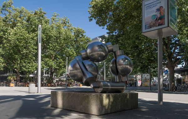 Hey, Dienstag: 98. Minute — Pichler köpft 96 zum Punkt auf Schalke