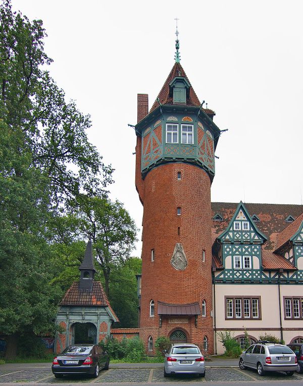 Lister Turm: Bigband, Stolpersteine und Kinderkonzert am Wochenende