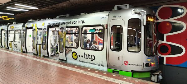 Zwölf Verletzte nach Pfefferspray-Angriff in Stadtbahn in der List