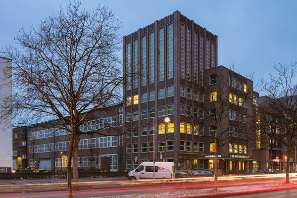 Südstadt-Bibliothek: Namenszusatz „dieOTTO" kostete knapp 2.000 Euro