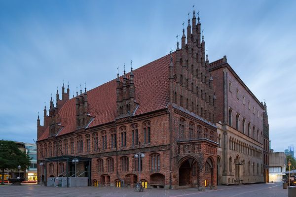 Hey, Dienstag: Ausverkauft gegen Wolfsburg