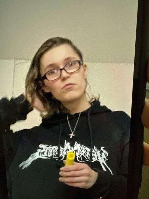 Polizei sucht vermisste 21-Jährige aus Linden