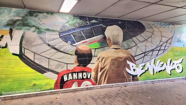 Hannover 96 zieht mit 9:1 gegen Hemelingen in die zweite DFB-Pokal-Runde ein
