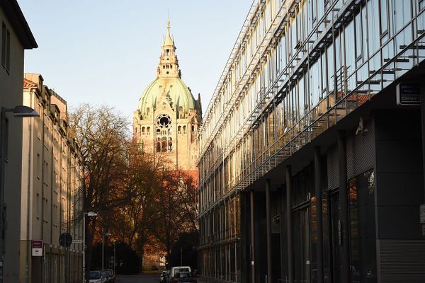 Briefwahlstellen öffnen am Montag im Rathaus, Podbi-Park und Linden
