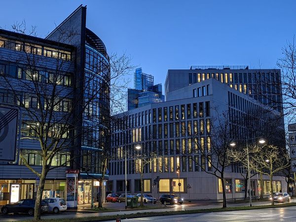 Zwei Raubtaten in einer Nacht auf der Hildesheimer Straße