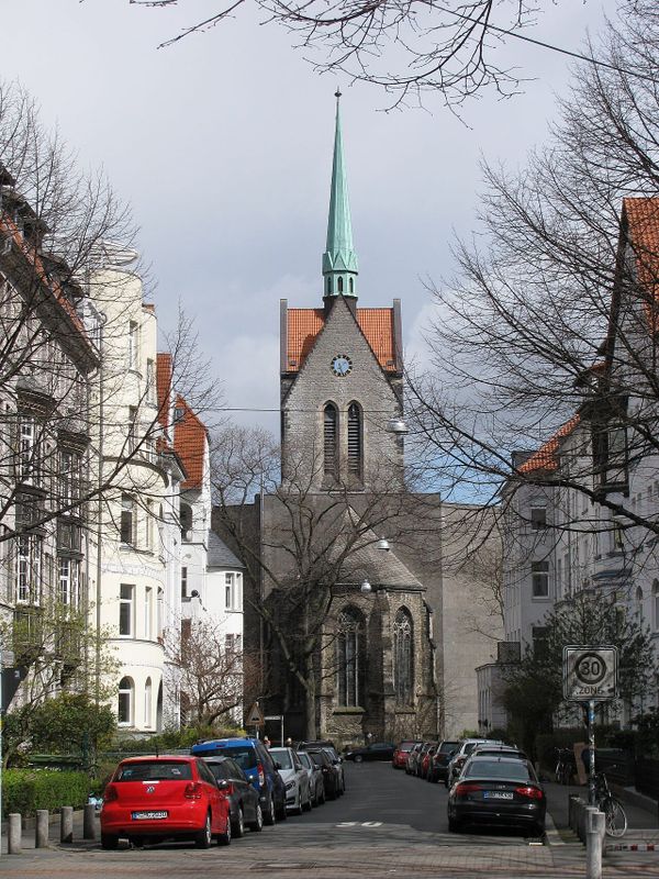 Kellerbrand in der List: vier Verletzte in der Steinmetzstraße