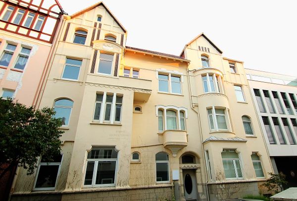 Kellerbrand in der Südstadt: Drei Bewohner im Krankenhaus