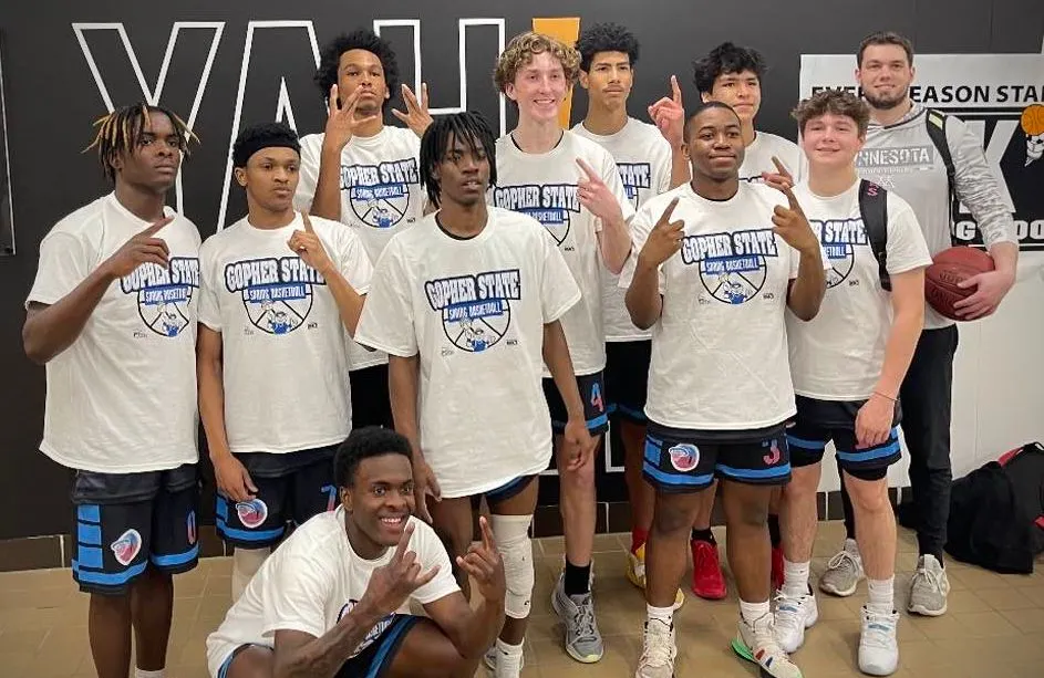 Hoop Stars win opening-season tourney