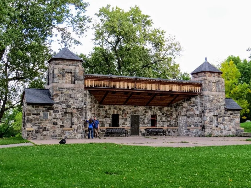 Public comment period for the proposed commemorative naming of the historic pavilion at Lincoln Park