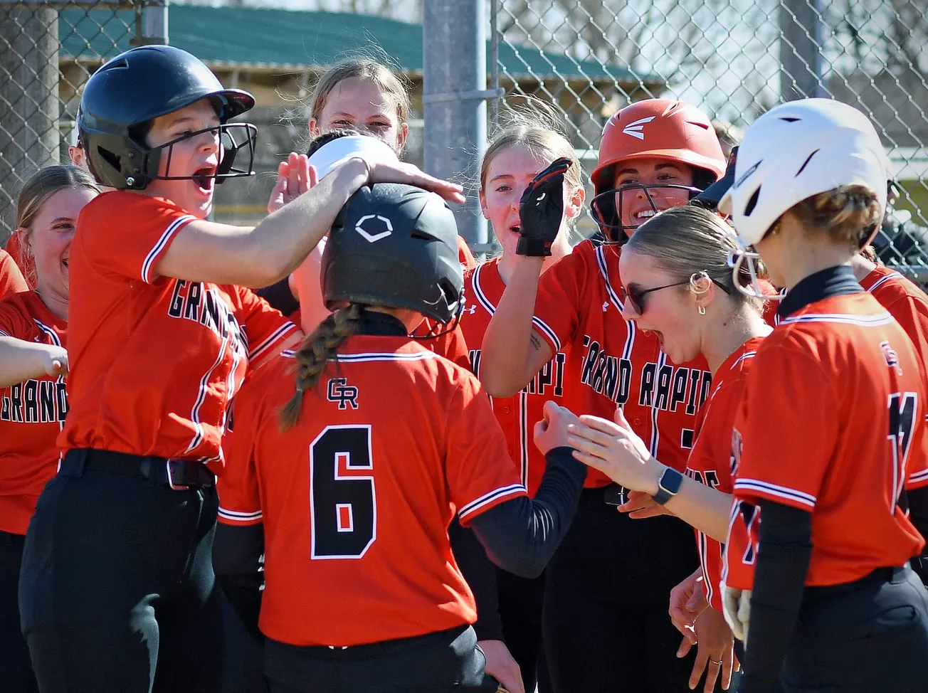Photos of the Day: Grand Rapids at Duluth Denfeld softball