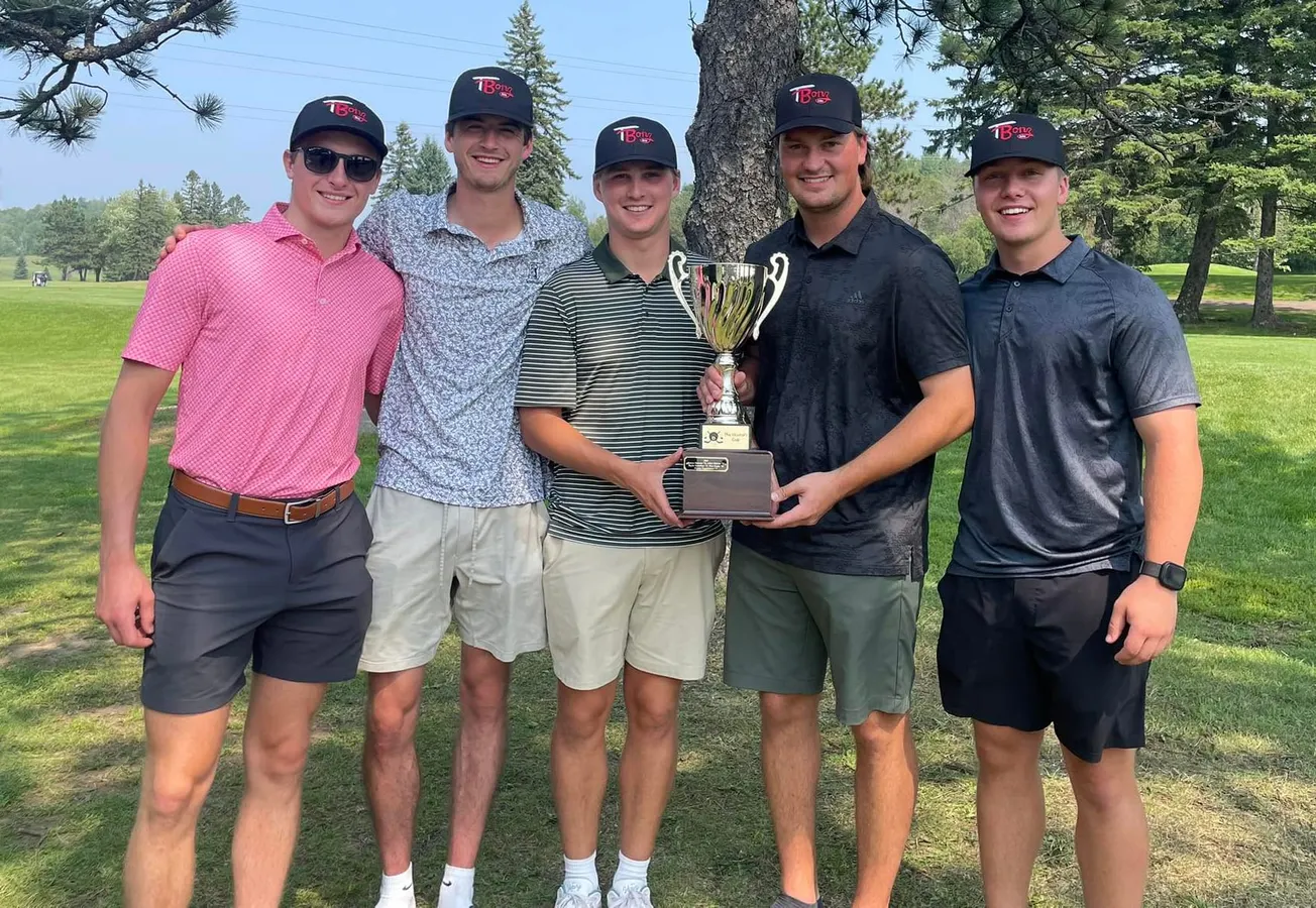 2025 Denfeld Scramble Champs. Gingerelli aces No. 8, wins Hawaii vacation for two.