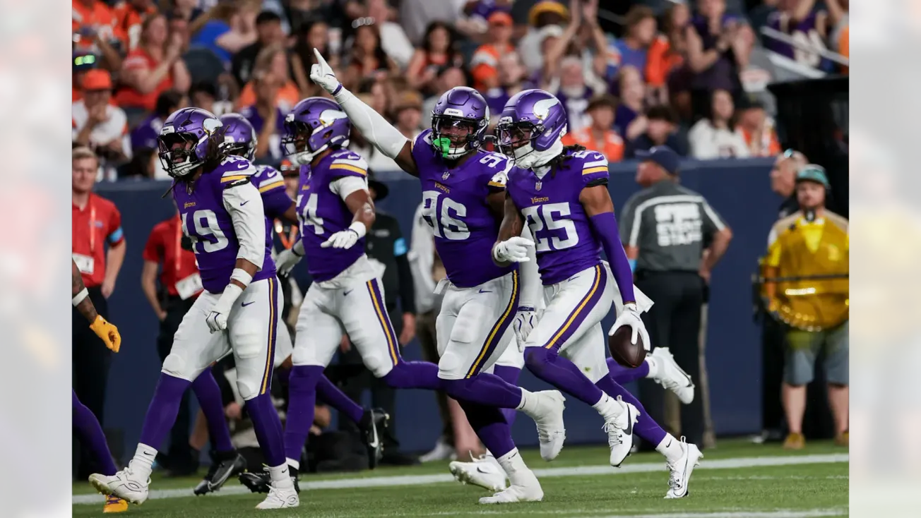 Broncos roll past Vikings 34-6 in preseason finale