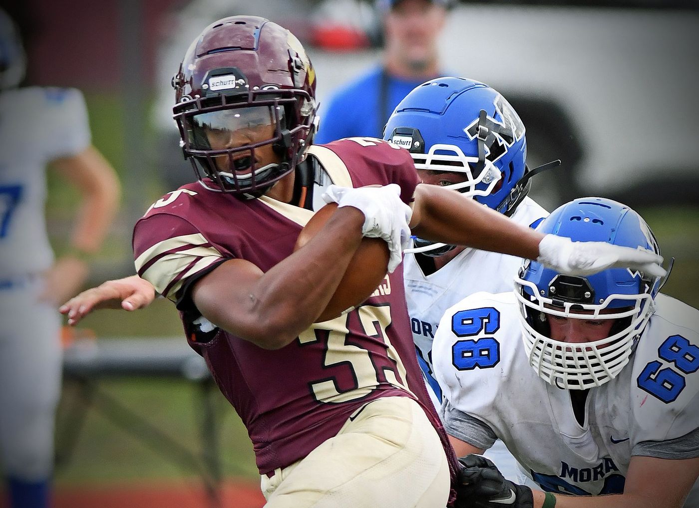 Hunters rally to beat Mora