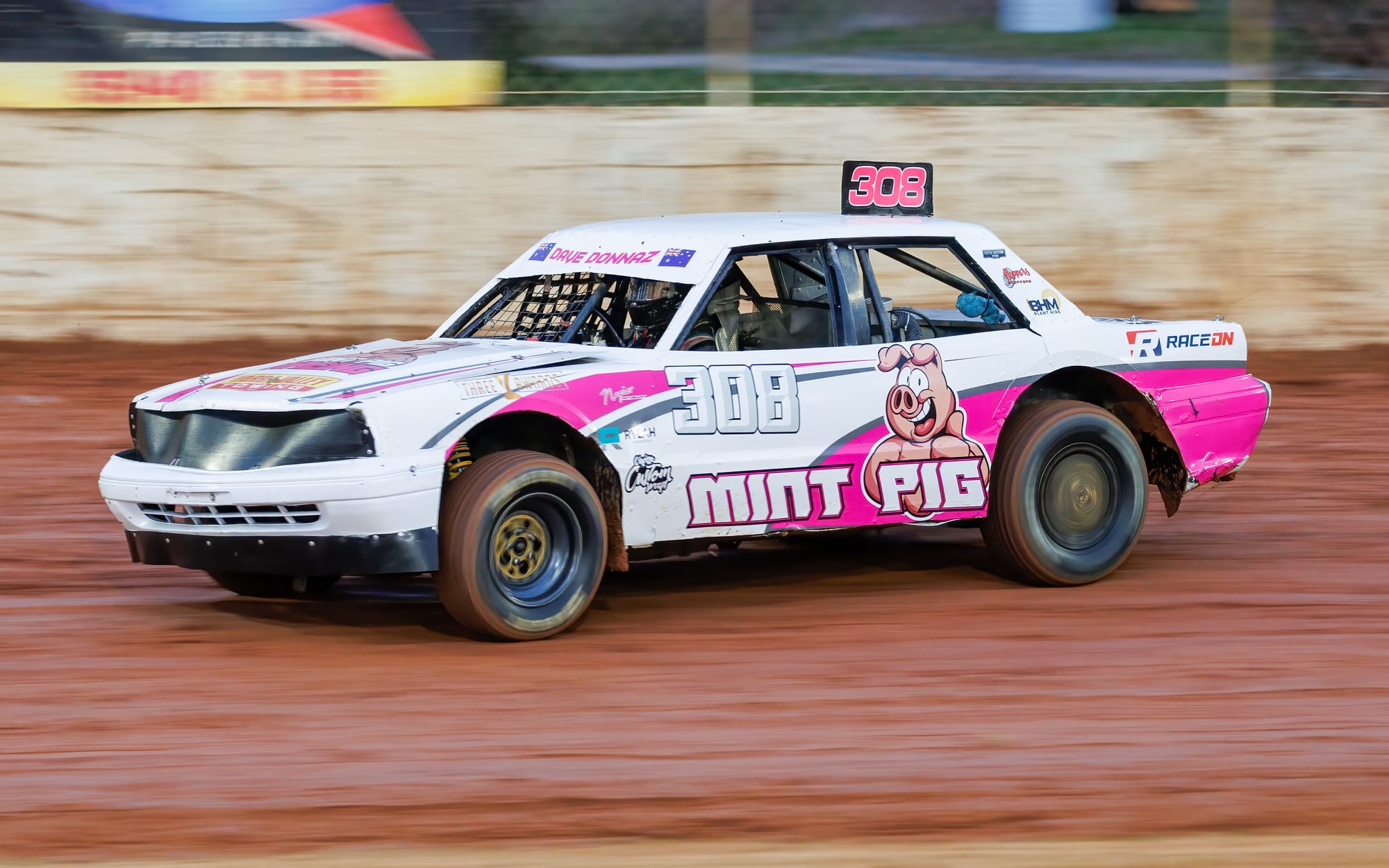 'Terrific' line-up headlines Drouin Speedway on Sunday