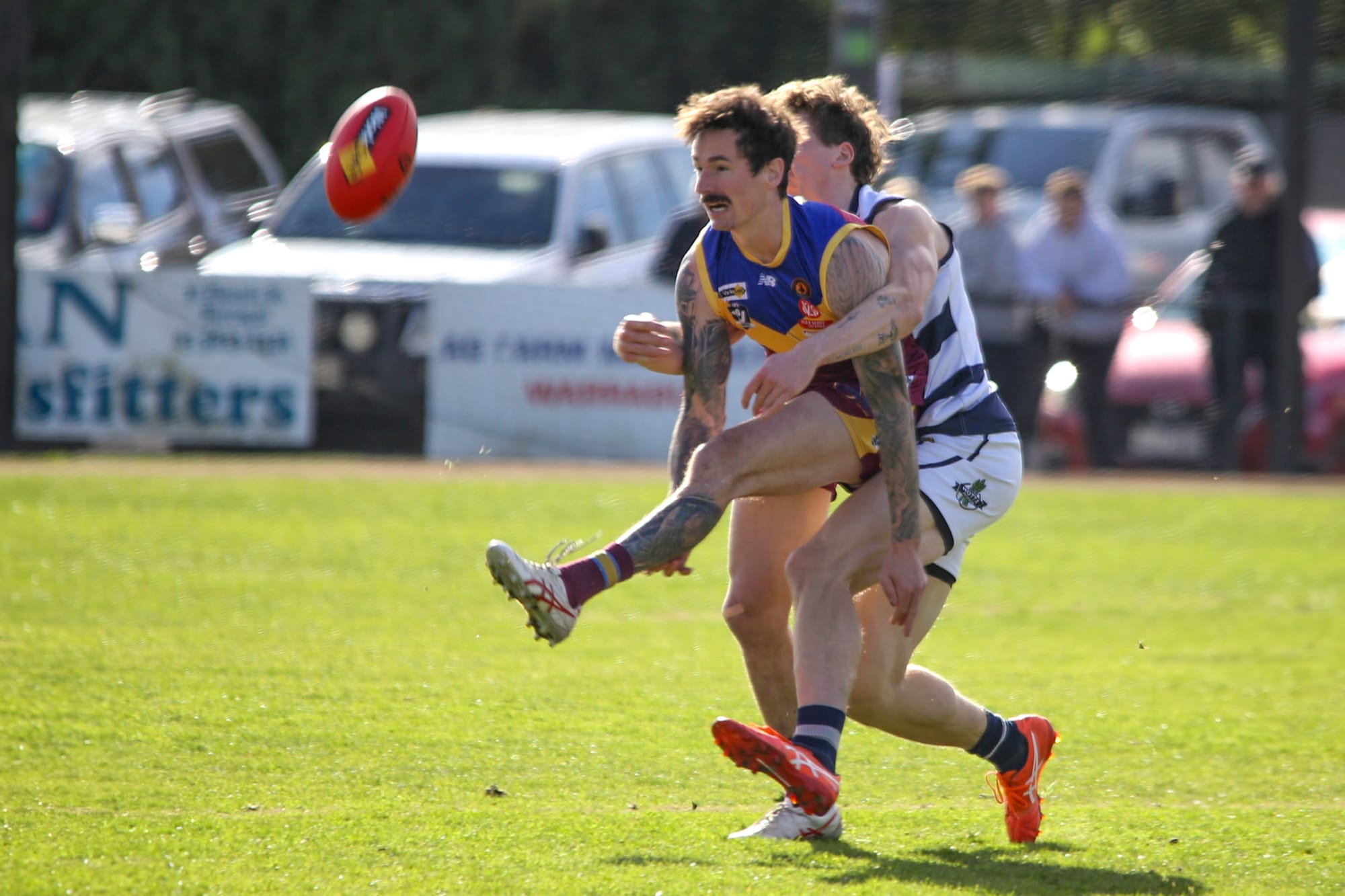 Dour defeat for Dusties