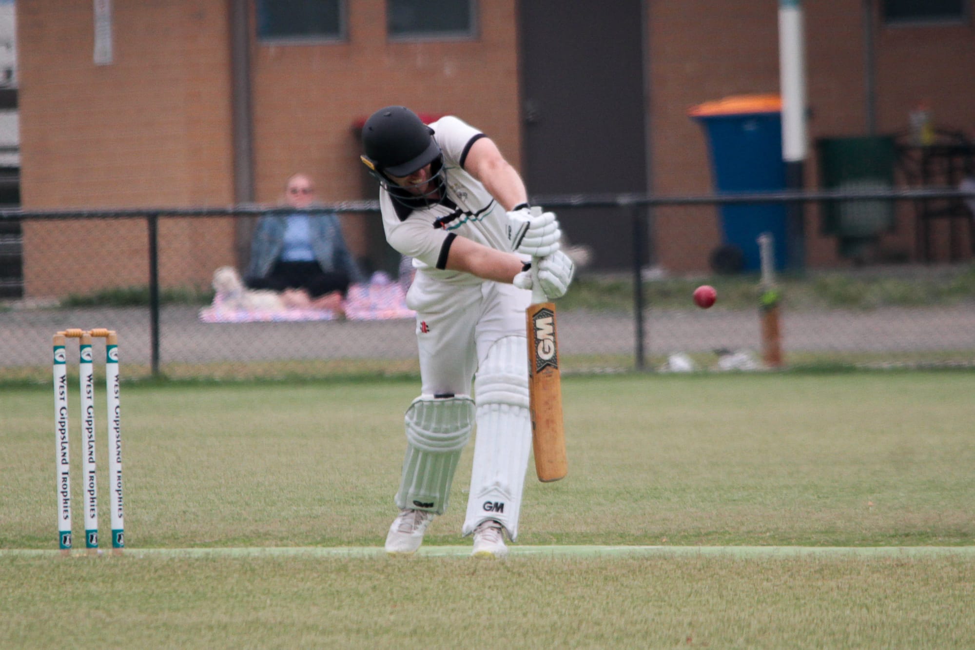 Panthers hunt for upset in division two