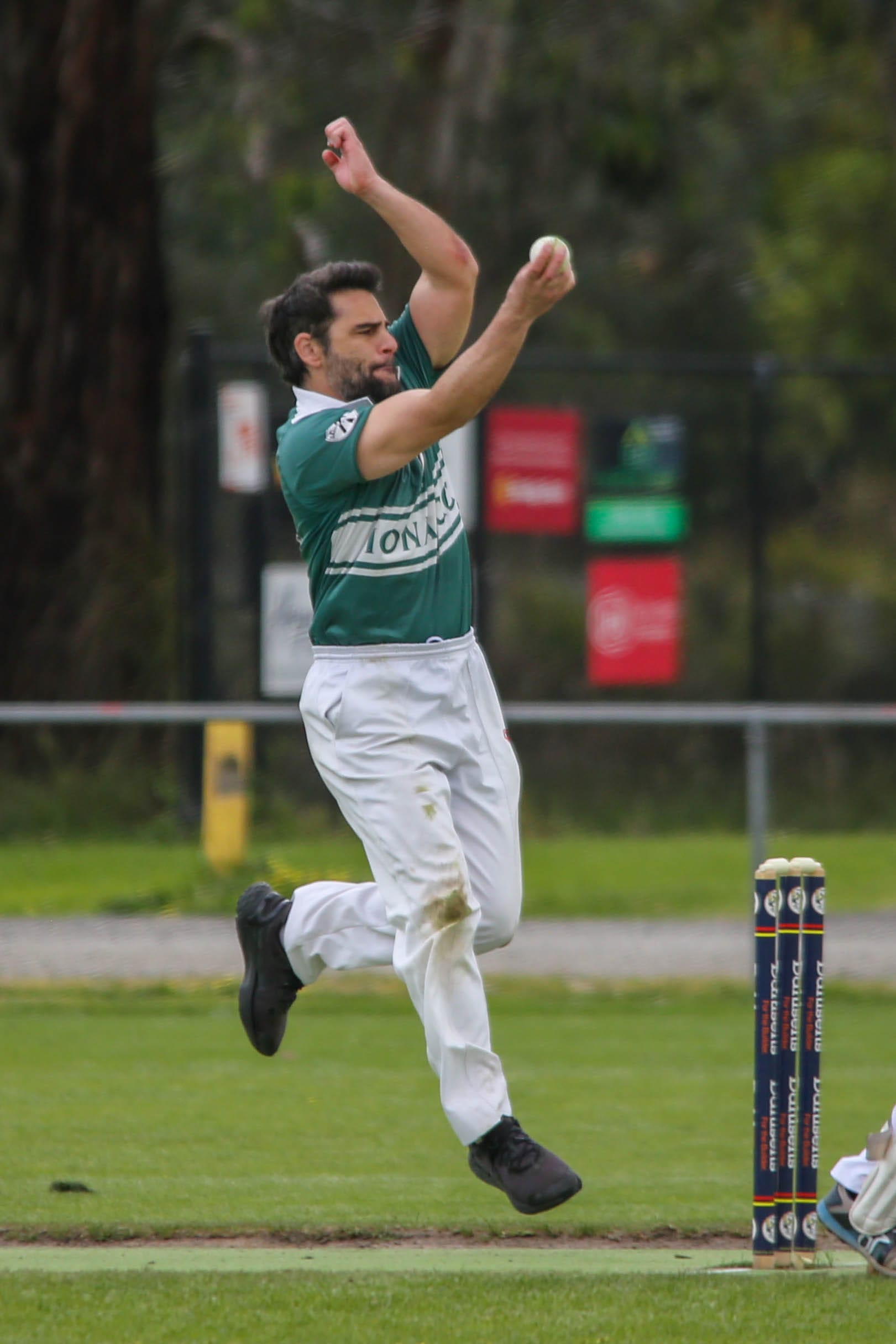Warragul and District Cricket Association: Division 3 - Longwarry vs Iona, October 11, 2025