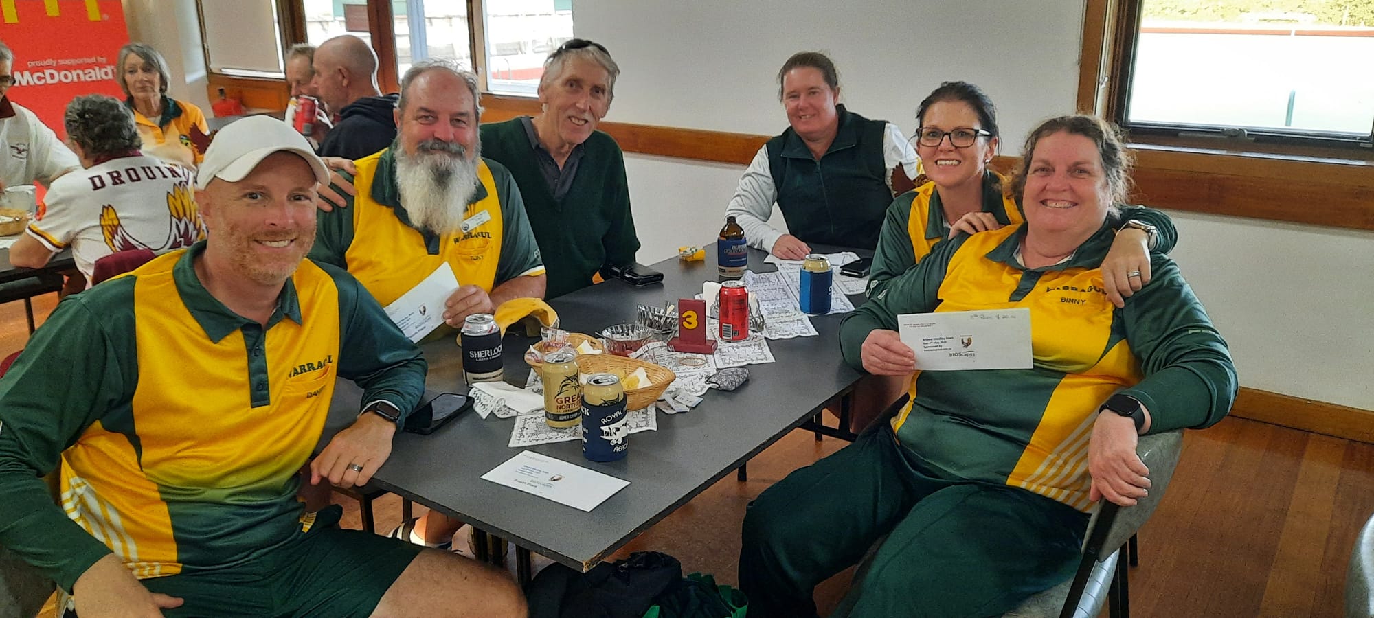 Drouin hosts medley sixes