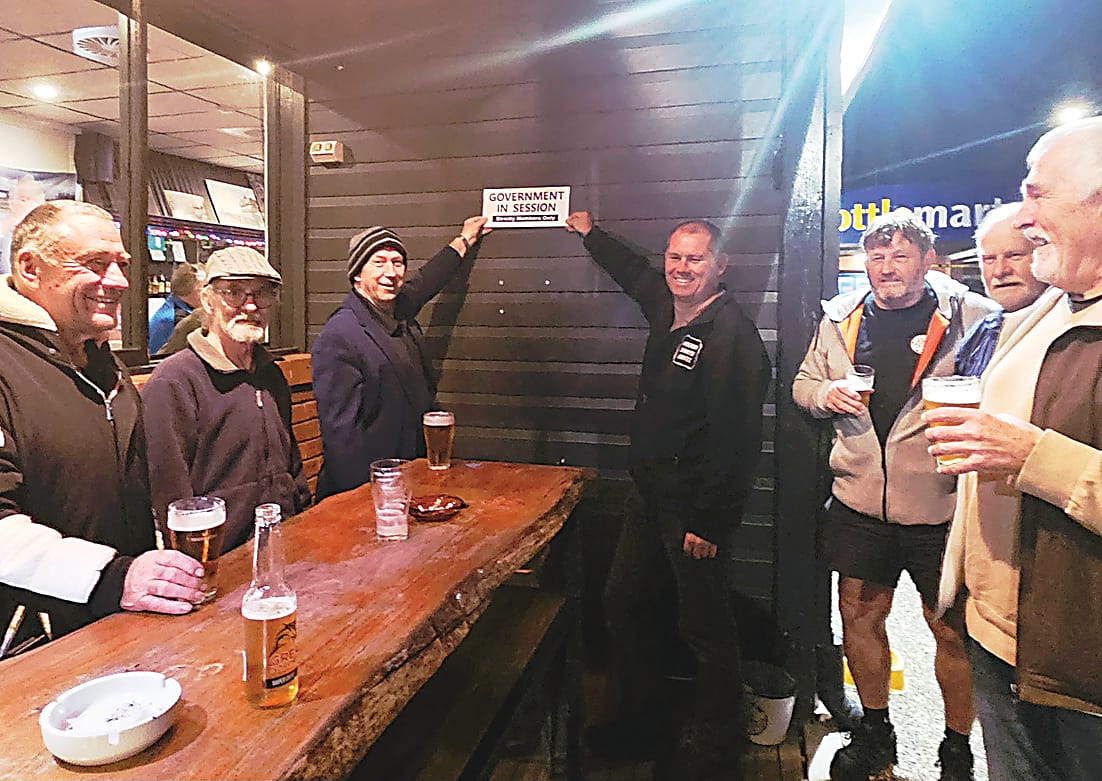 Solving politics in the pub