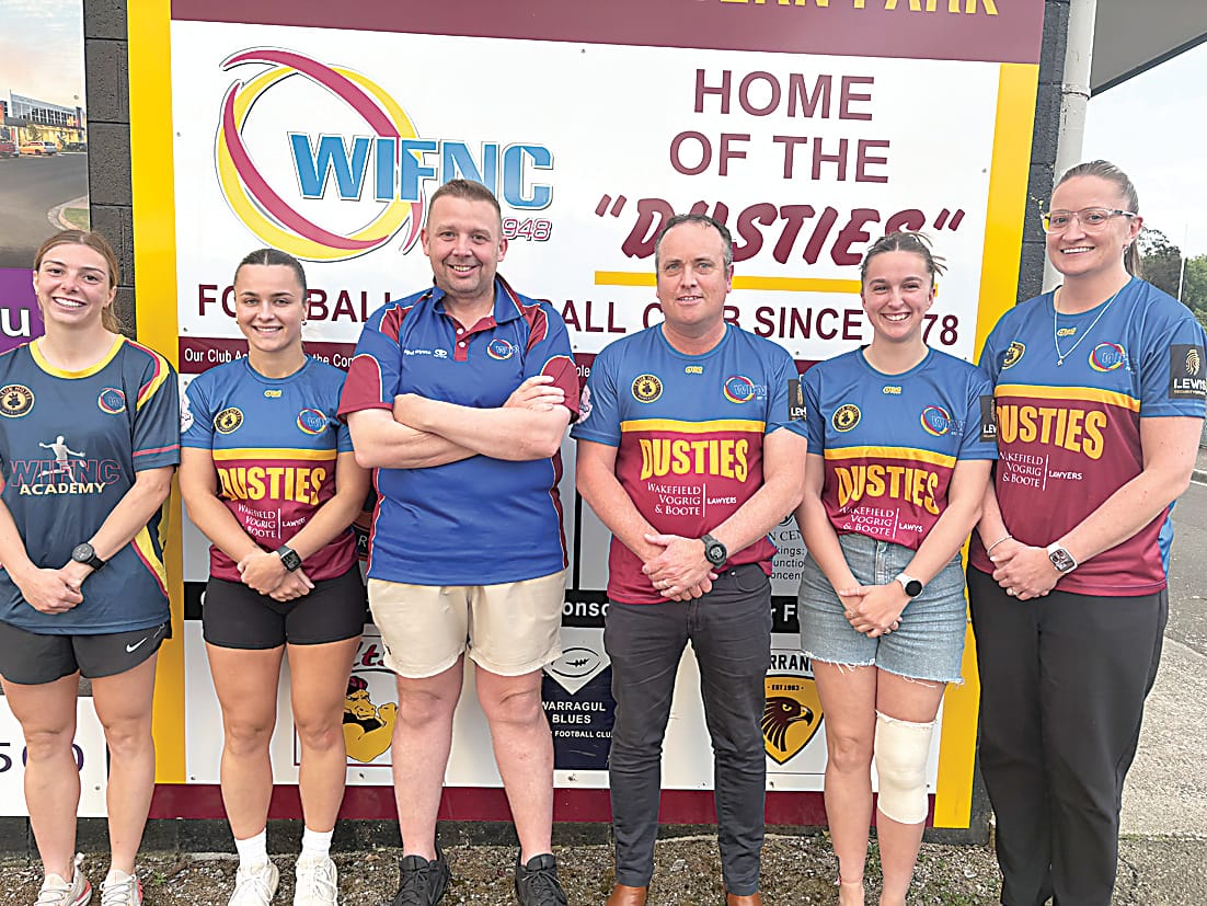 Dusties Women ready to kick off