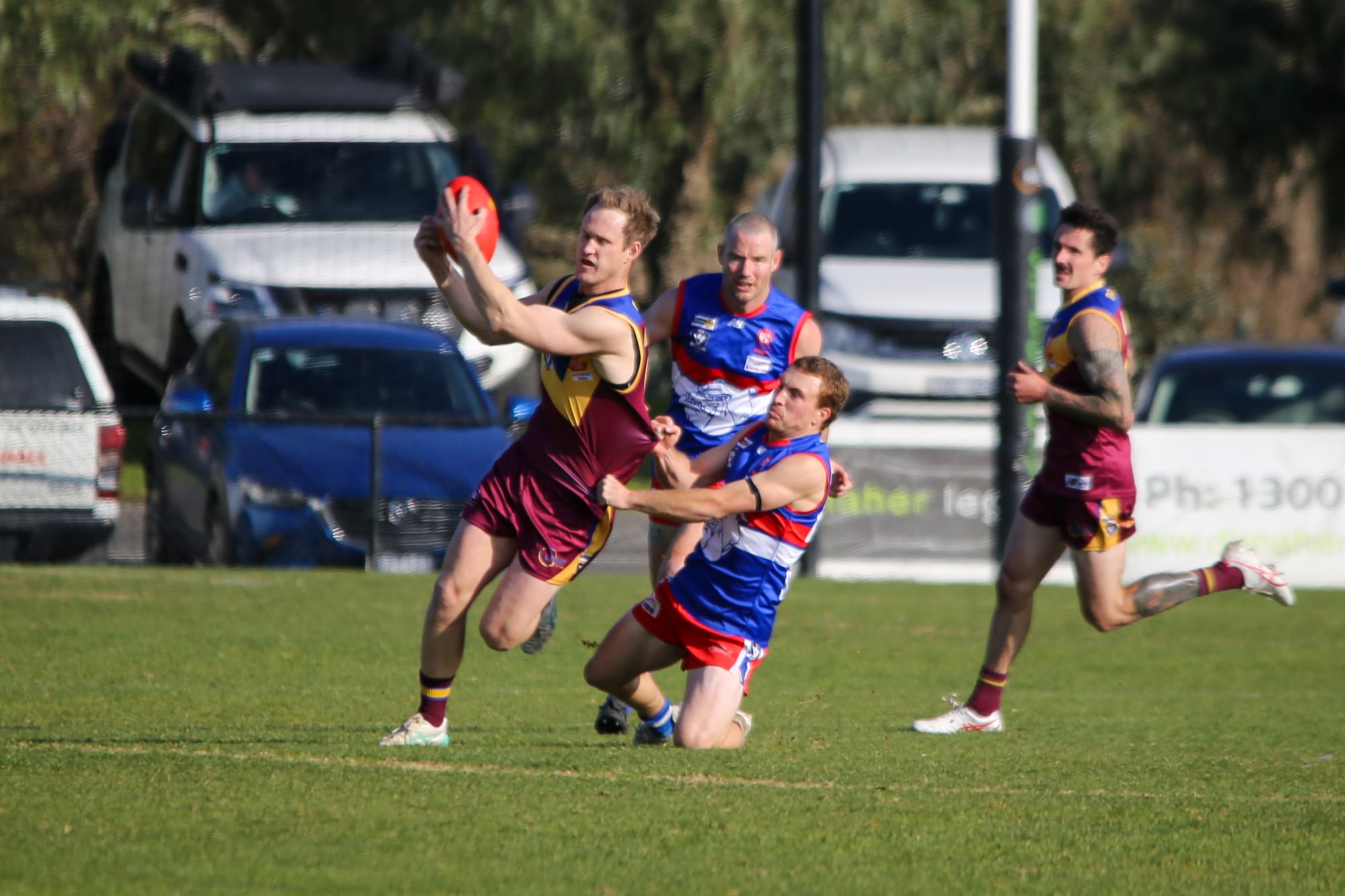 Early ambush costs Dusties