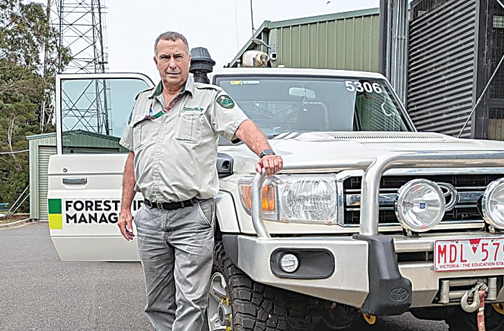 Woody rewarded for firefighting services