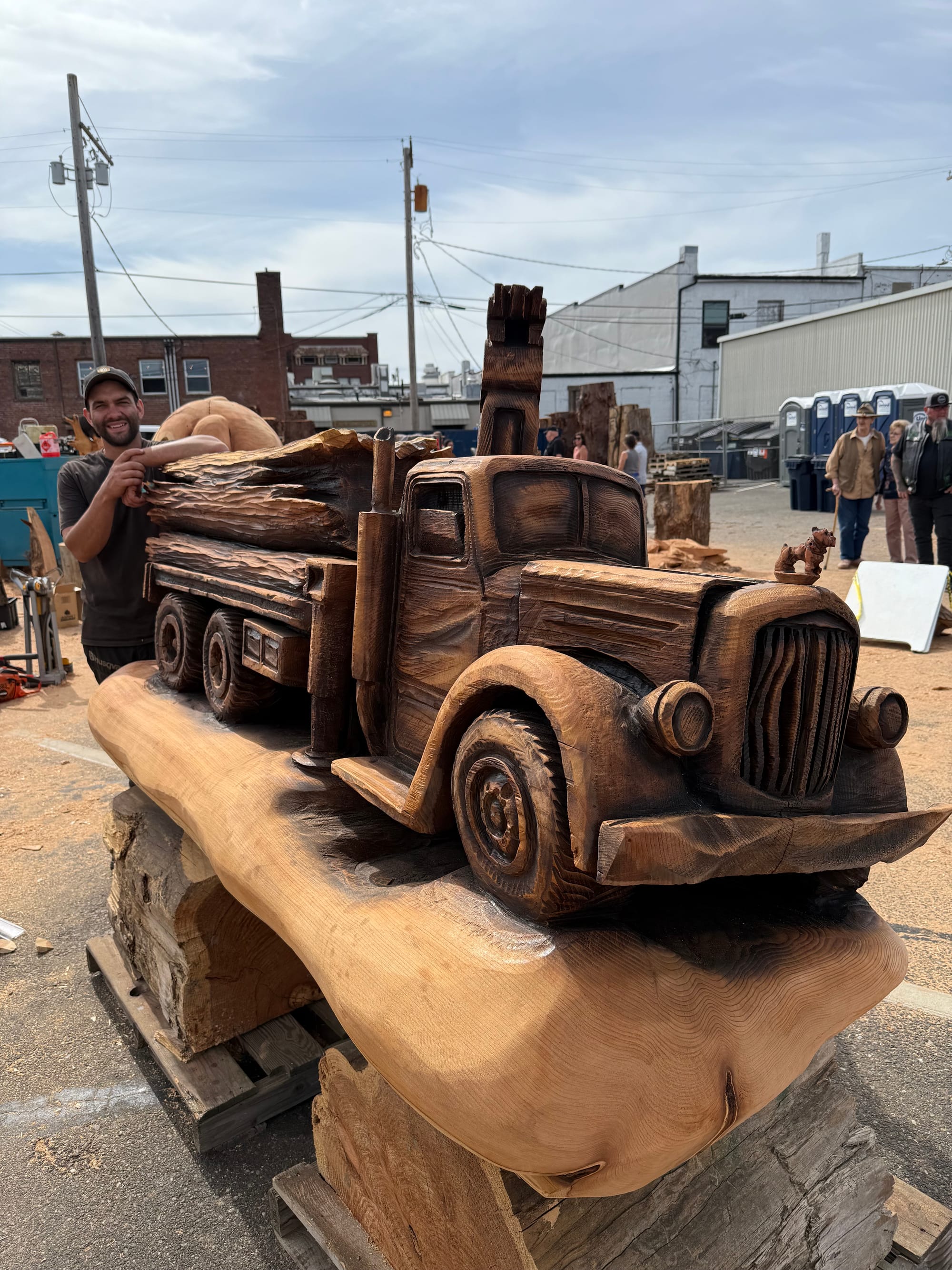 Chainsaw sculpting artist Brandon Kroon