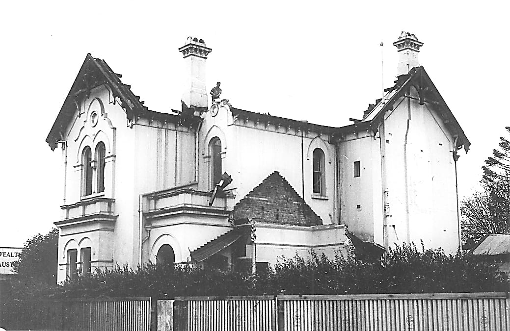 Snapshot of the past