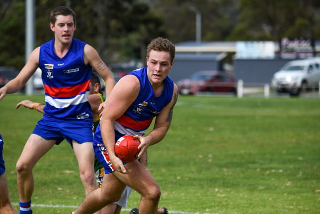 Football- Newborough Vs Hill End (Reserves) 24-04-21 