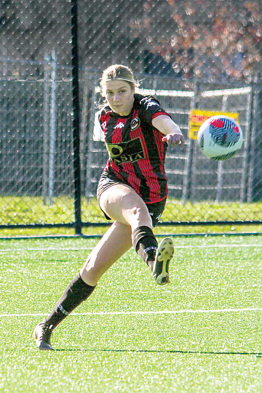 Tough day for United seniors