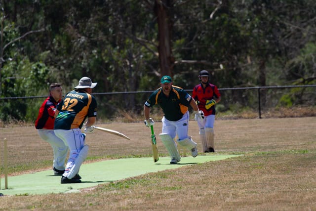 Cricket Div 4 Hallora Vs. Buln Buln - 12.02.2022