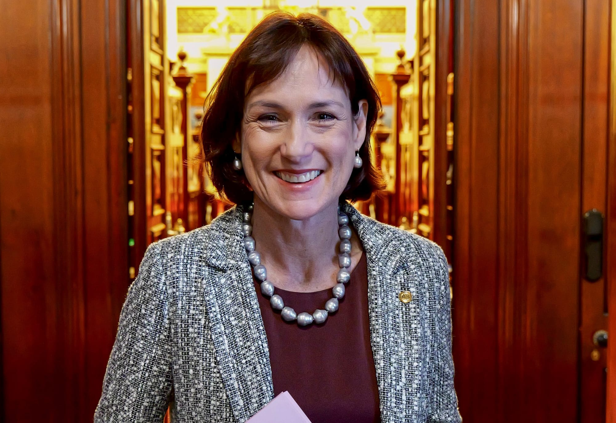 Campaign step up against "unfair" school bonus