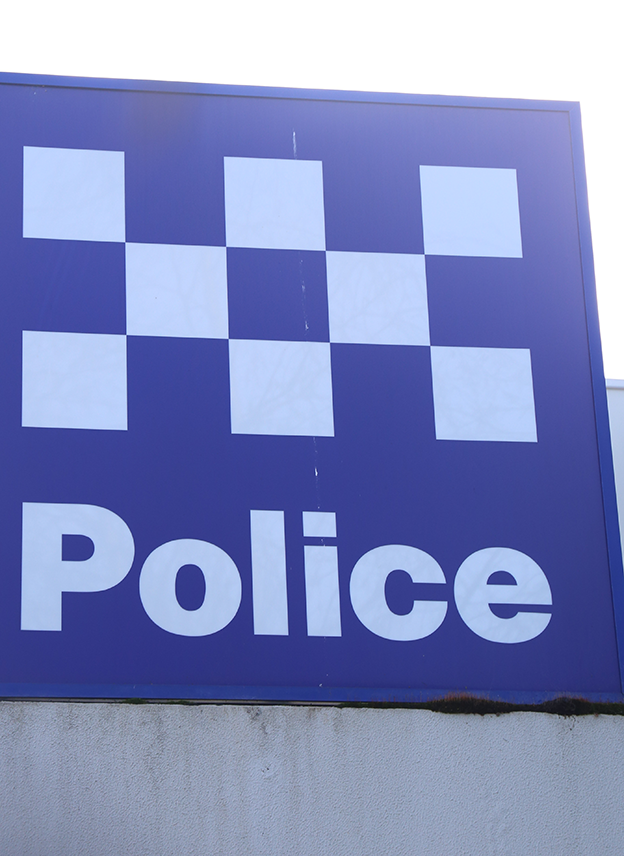 Police tell residents to lock their doors