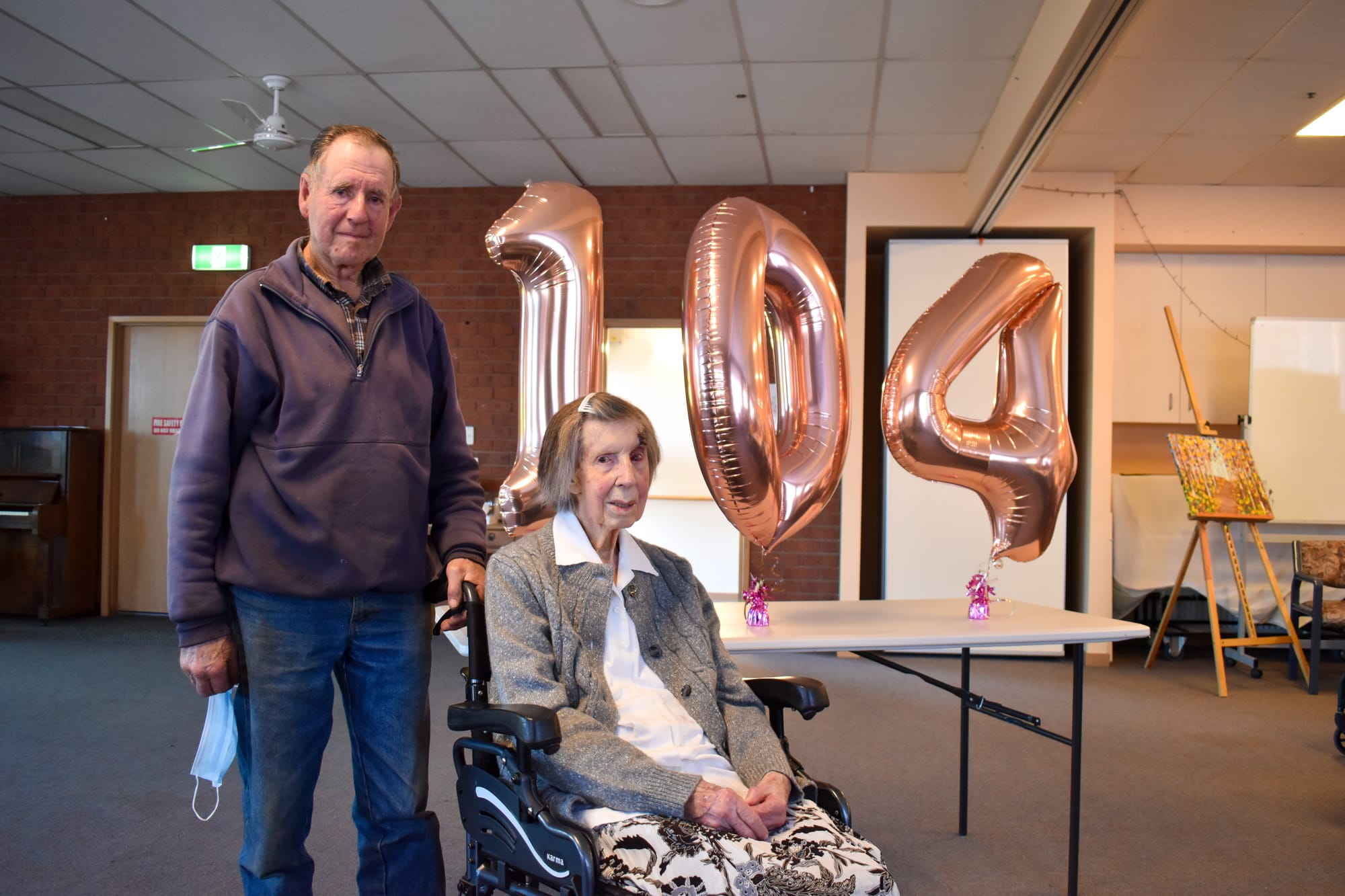 Everything in moderation helps Gwen reach 104