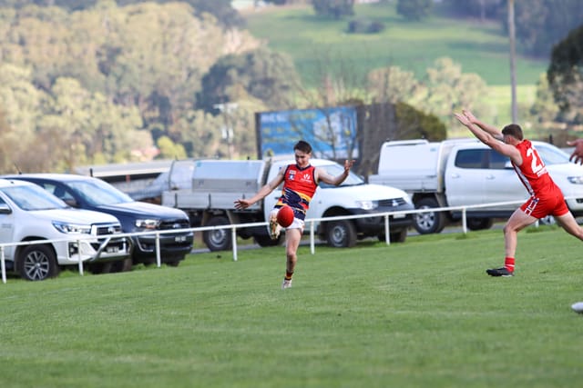Football EDFL Seniors Trafalgar Vs. Longwarry - 19.06.2021 