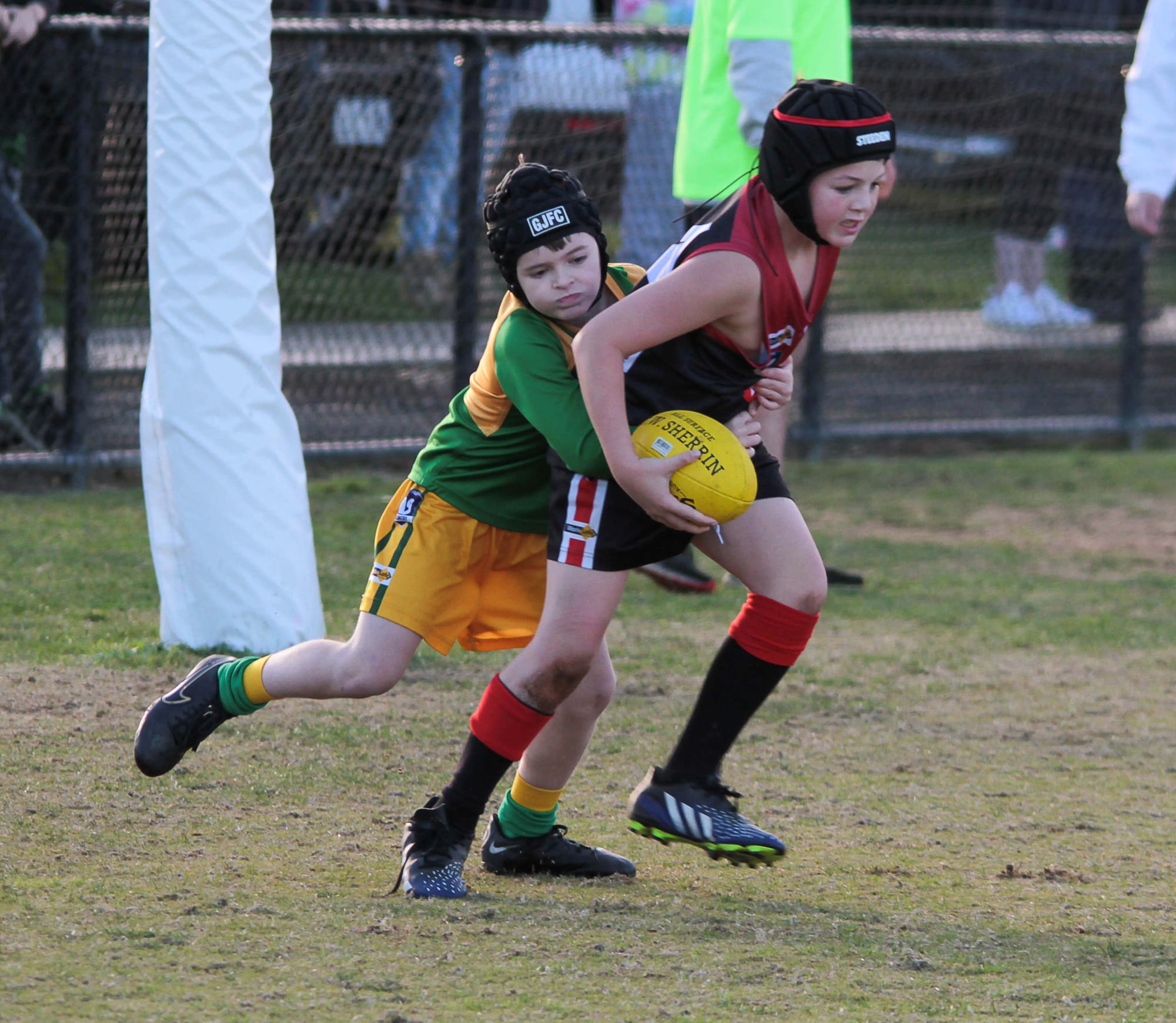 Football Juniors (10's) Warragul Vs. Garfield - 04.06.2022