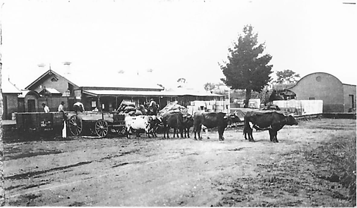 Snapshot of the past - Drouin railway station