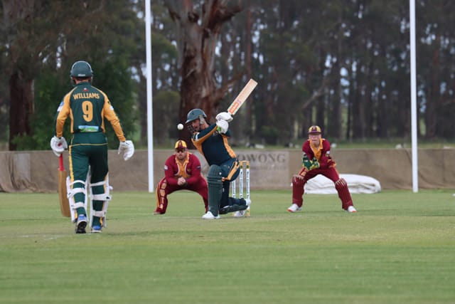 Cricket Div 1 Hallora Vs. Drouin - 11.12.2021