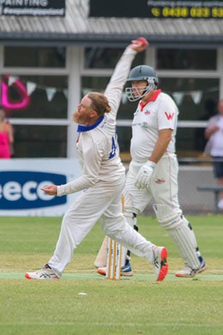 Cricket Seniors Div 3 - Western Park Vs. Warragul - 17.02.2024