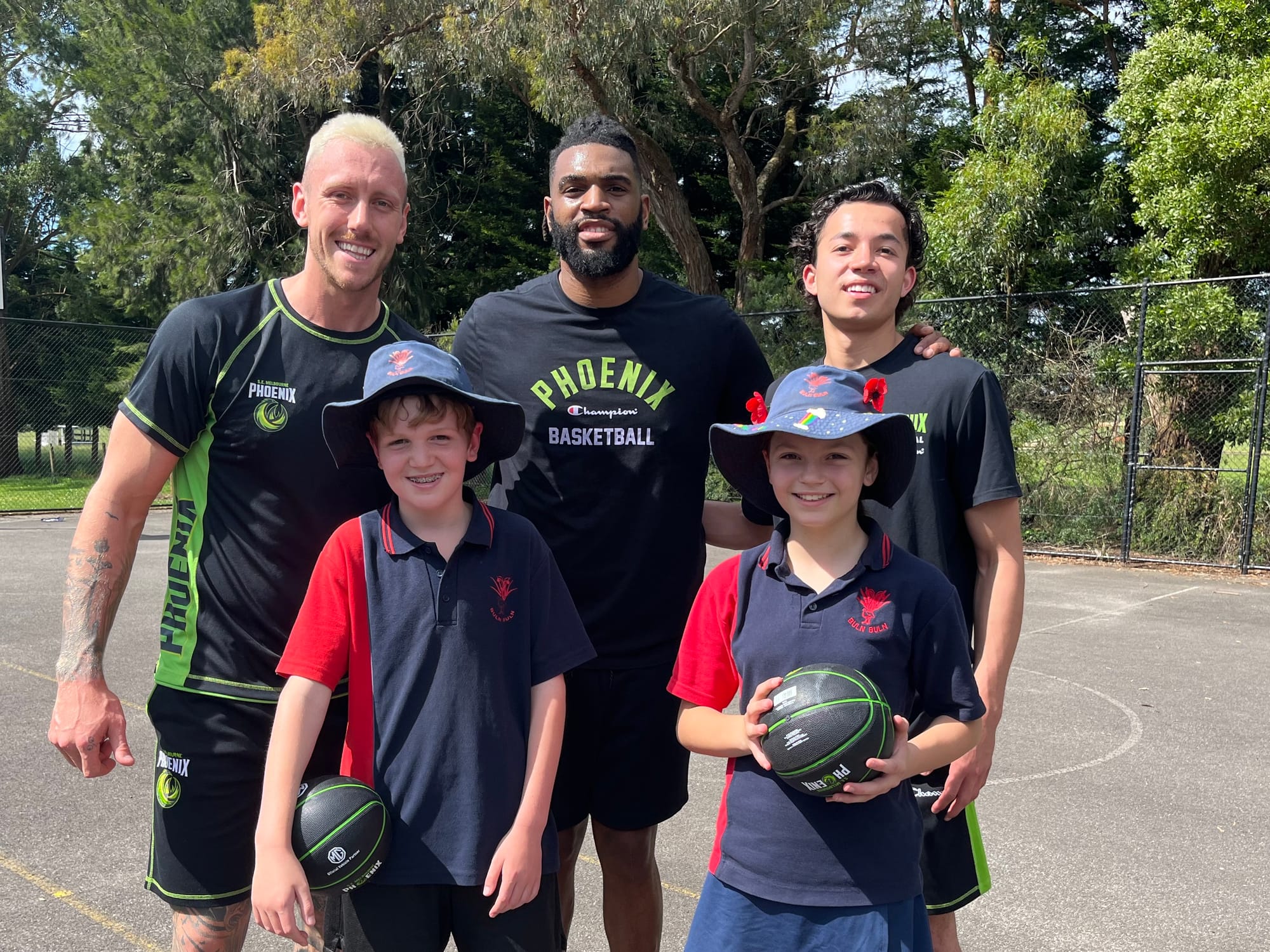 Top basketballers a hit with youngsters