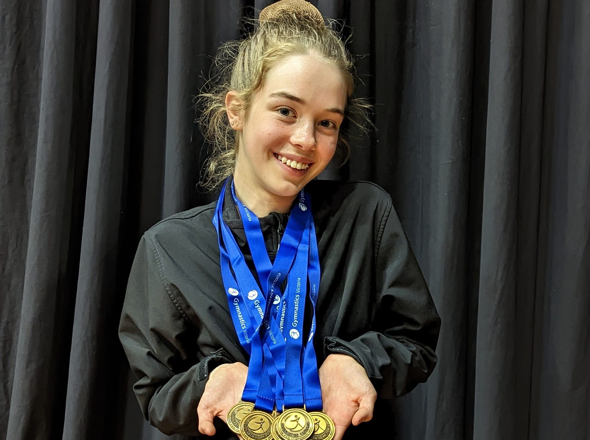 Sabine wins five gold