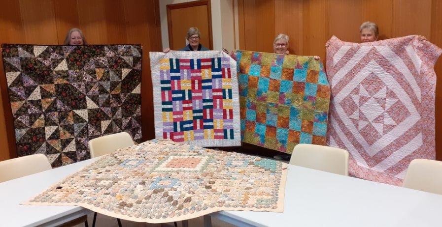 Quilting for Ukraine at Neerim South